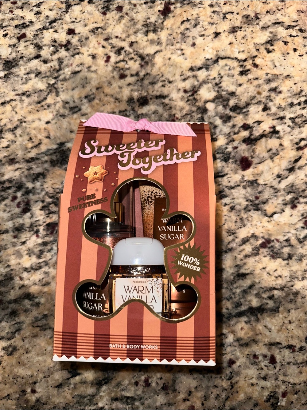 Bath & Body Works Warm Vanilla Sugar Gift Set - Brown & Pink